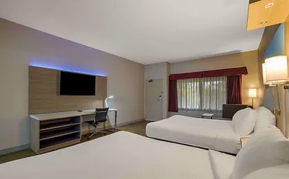 Best Western Diamond Bar Hotel & Suites