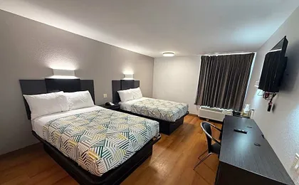 Motel 6-Oklahoma City, OK - South