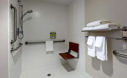 Holiday Inn Express & Suites Austin - Round Rock By IHG