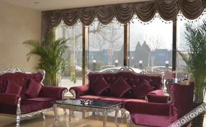 Vienna Classic Hotel (Langfang Cancer Hospital International Convention and Exhibition Center)