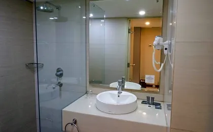 Horison Ultima Bandung