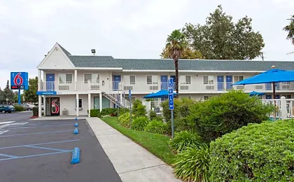 Motel 6-Sacramento, CA - Central