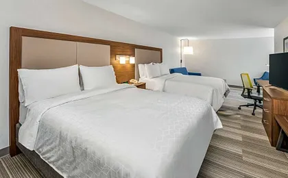 Holiday Inn Express Hotel & Suites Tacoma By IHG