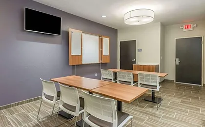 Microtel Inn & Suites By Wyndham Altoona