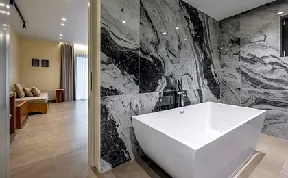 Monarco Executive Rooms