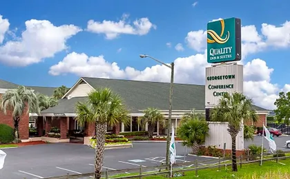 Quality Inn & Suites Georgetown