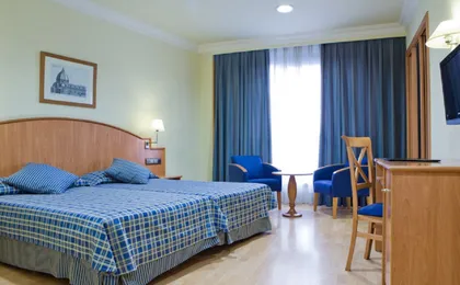 HOTEL II CASTILLAS