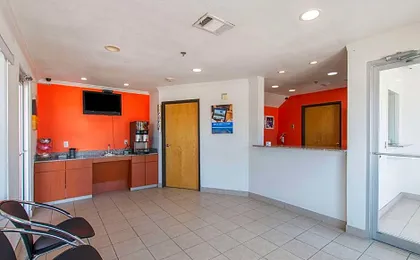 Motel 6-Hutchins, TX
