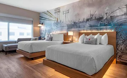 Cambria Hotel Portland Downtown Old Port