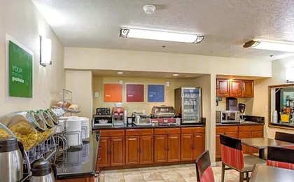 Comfort Inn Redding Near I-5