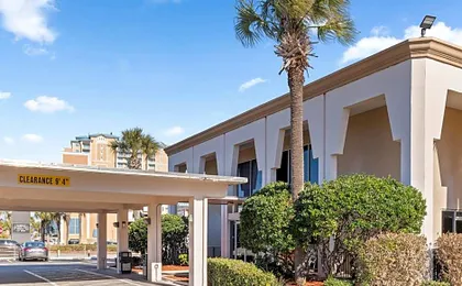 Ocean Crest Inn and Suites