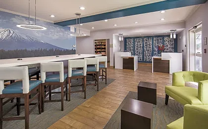 Spark by Hilton Central Point Medford
