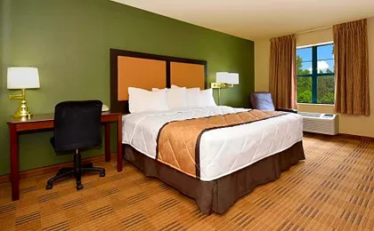 Extended Stay America Select Suites - Milwaukee - Waukesha
