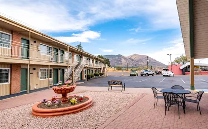 Americas Best Value Inn & Suites Flagstaff