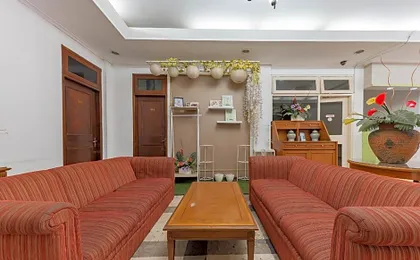 Urbanview Hotel Utari