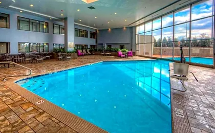DoubleTree By Hilton Decatur Riverfront