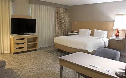 Hampton Inn & Suites Denver-Speer Boulevard