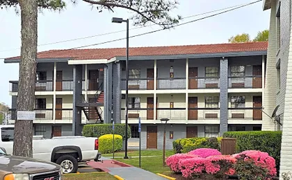 Knights Inn - Lithonia