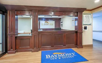 Baymont by Wyndham Grand Rapids Airport