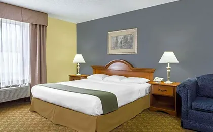 Days Inn by Wyndham Selma