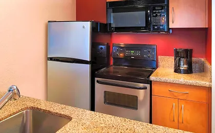 Sonesta ES Suites Detroit Warren