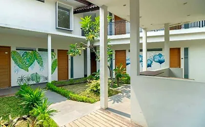 RedDoorz near Transmart Kalimalang
