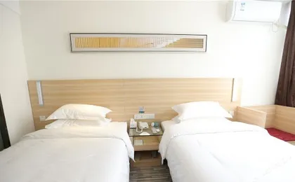 Jtour Inn (Wuhan Hankou Railway Station West Square)