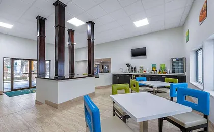 Quality Inn Coraopolis - Pittsburgh Airport