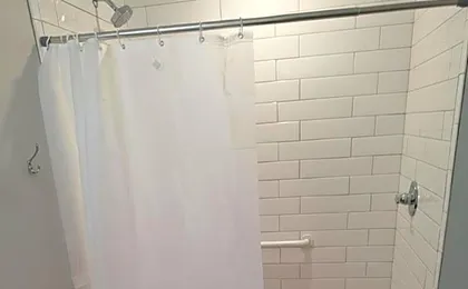 Pointes North Beachfront Hotel - 2 Person Spa Tub Studios