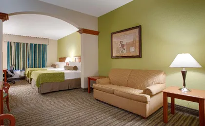 BEST WESTERN PLUS MIAMI-DORAL/DOLPHIN MALL