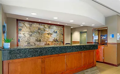 Best Western Plus Mission City Lodge