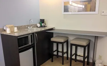 Microtel Inn & Suites By Wyndham Bath