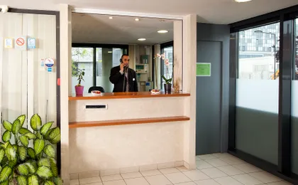 SEJOURS AND AFFAIRES IVRY