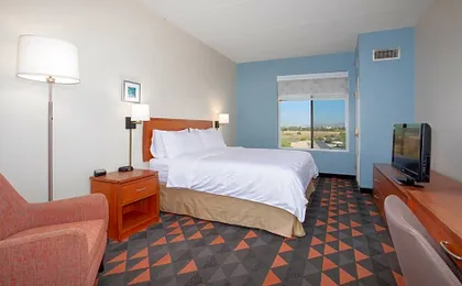 Holiday Inn & Suites Goodyear - West Phoenix Area By IHG