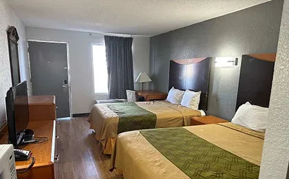 Rodeway Inn