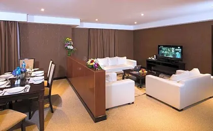 Monroe Hotel