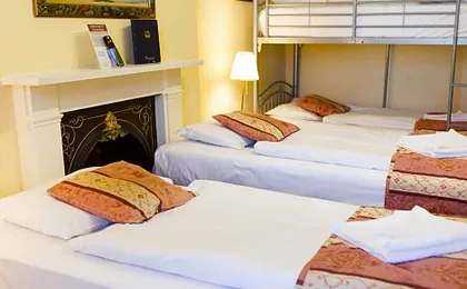 Dolphin Hotel