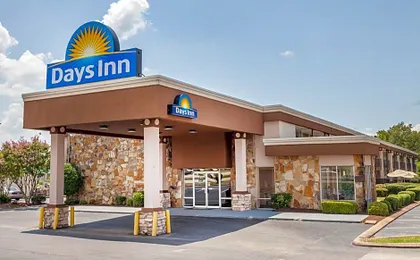 Days Inn by Wyndham Jackson