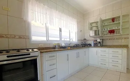 Piscina Aquecida, 5 suítes, Bilhar, Varanda Gourmet, 100mts mar