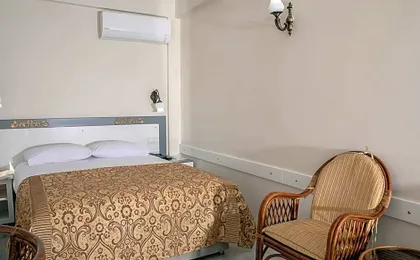 Hali Hotel