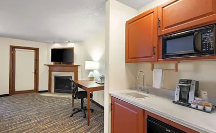 Best Western Fremont/Angola I-80/90 Toll Road