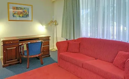 Cedar Lodge Motel