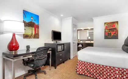 Aggie Inn, an Ascend Collection Hotel