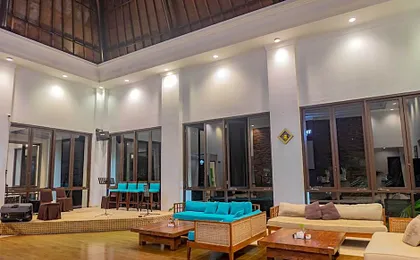 Jambuluwuk Convention Hall & Resort Batu