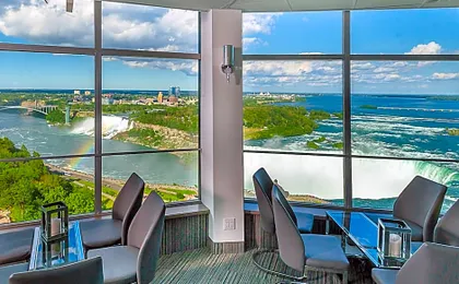 Tower Hotel at Fallsview