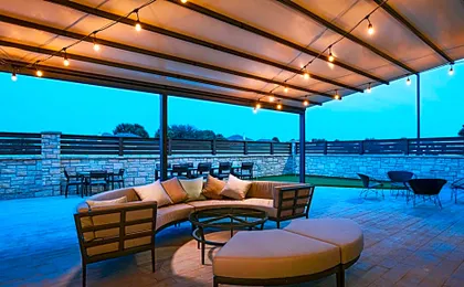 Courtyard by Marriott Dallas Grand Prairie