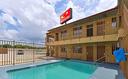 Econo Lodge Killeen near Fort Hood