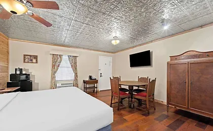 Best Western Route 66 Rail Haven