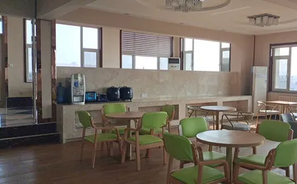 Vienna 3 Best Hotel (Yantai Bajiaowan International Exhibition Center)