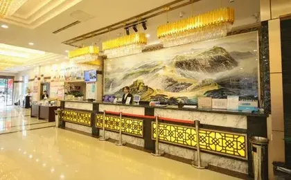 Sunshine Holiday Hotel